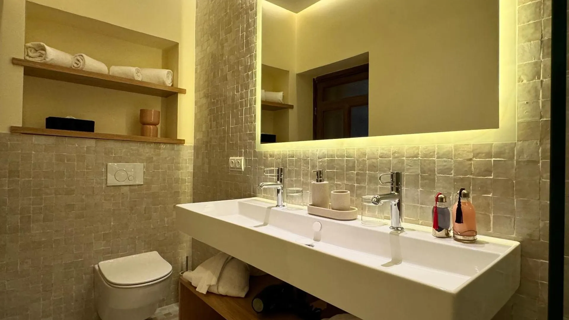 Riad Zamane&Spa Fès